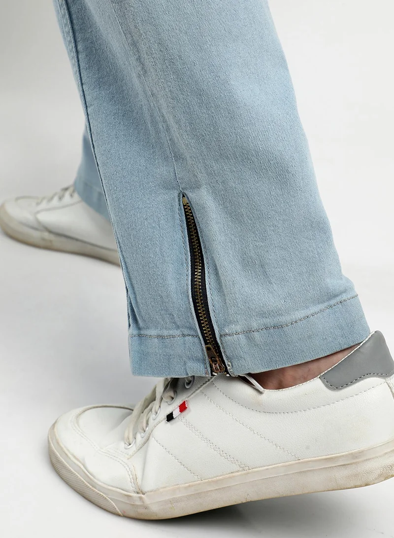 CAHOOT  Men's Light Blue Straight-Fit Denim Jeans For Casual Wear | 4 Pockets | Light-Wash | Drawstring Closure | Denim Jeans Crafted With Comfort Fit For Everyday Wear for Men | Best Price UAE